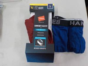 4 Hanes size L Boxes Briefs...