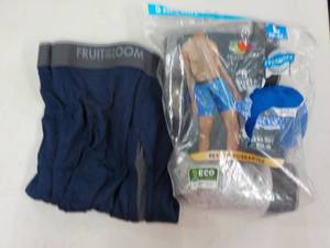 Fruit of Loom size L Tag Free Boxer...