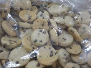 15 lb. Box Small Chocolate Chip Coo...