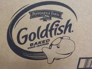 Case of 300 Bags Goldfish Snack Cra...