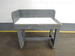Heavy Duty Industrial Wood Rolling Work Bench