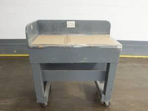 Heavy Duty Industrial Wood Rolling Work Bench