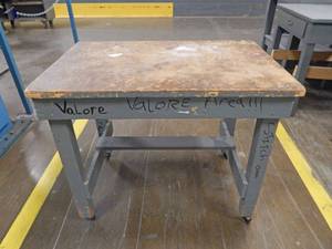 Heavy Duty Industrial Wood Work Bench
