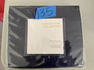 Hudson Park 500 Thread Count, 100 Percent Pima Cotton Iron Free Twin xl Fitted Sheet