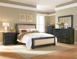 lot 46 image: Willow 5-Drawer Distressed Black Lingerie Chest of Drawers
