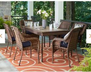 lot 49 image: Cambridge Brown Stationary Resin Wicker Outdoor Dining Chairs with Blue Cushions- Chairs (6-Pack)