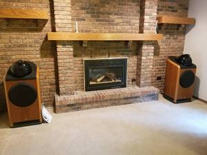 2 Bowers  Wilkins 801 Speakers              NOTE SPECIAL REMOVAL TIME & LOCATION
