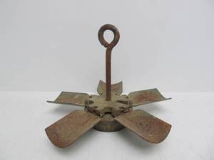 lot 19 image: Old Vintage Lake Bottom Drag Dredge Hook