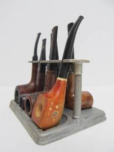 lot 49 image: 7 Days a Week Smoking Pipe Rack wPipes