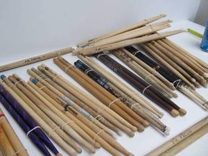 lot 52 image: LARGE Lot of Assorted Drum Sticks