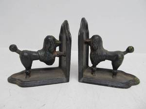 lot 135 image: Pair of Vintage Heavy Iron Poodle Bookends