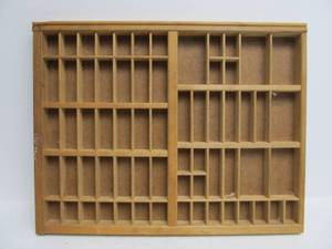lot 143 image: Vintage Printers Drawer Display Shelf