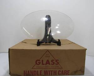 lot 207 image: Lot of 5 NOS Vintage Convex Bubble Glass Picture Frame Inserts