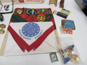 lot 60 image: Large Lot of Vintage Boy Scout Memorabilia