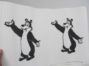 lot 61 image: Vintage HAMMS Bear Corrugated Advertising Piece