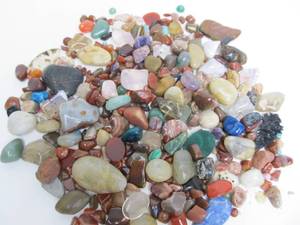 lot 67 image: Fantastic Group of Polished Agates & Other Semi-Precious Stones & Minerals