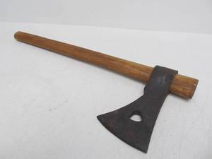lot 73 image: Primitive Vintage Iron Hand AxeHatchet