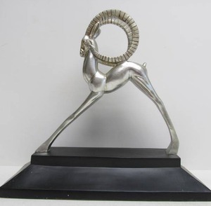 lot 84 image: Large Deco GazelleAntelope Decor Statue