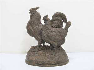lot 173 image: Heavy Cast Iron Rooster & Chicken Door Stop