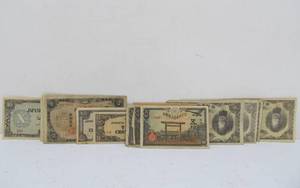 lot 260 image: Old Vintage Japanese Paper Currency Bills