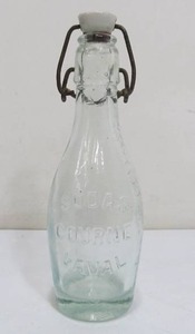 lot 315 image: Antique 19th Century Glass Soda Bottle wStopper