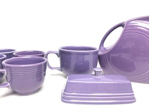 lot 364 image: Group of AmethystPurple FIESTA Coffee Mugs Pitcher etc