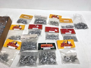 lot 365 image: LARGE Lot of Miniature MetalLead Soldiers 