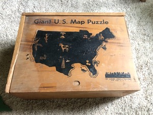 lot 368 image: Scarce Vintage LARGE Wooden United States Map Puzzle by Creative Playthings