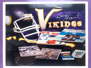 lot 370 image: Framed Bud Grant Autographed MN Viking Memorabilia Photo 