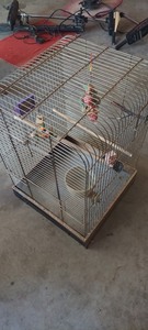 lot 373 image: Large Excellent Condition Bird Cage