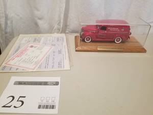 lot 25 image: 124 Scale 1941 Chevrolet Panel Delivery Truck Die-cast Metal Replica Model by Danbury Mint