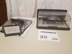 lot 89 image: 124 Scale 1957 Cadillac Eldorado Brougham Coupe Die-cast Metal Replica Model by Danbury Mint