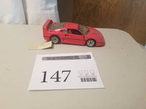 lot 147 image: 124 Scale 1989 Ferrari F40 Sports Car Die-cast Metal Replica Model by Franklin Mint