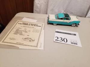 lot 230 image: 124 Scale 1955 Ford Crown Victoria Custom Die-cast Metal Replica Model by Danbury Mint