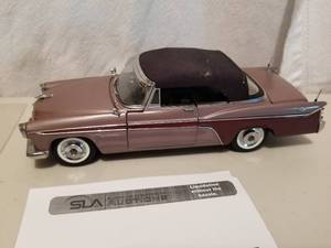 lot 251 image: 124 Scale 1956 Chrysler Desoto Firedome Convertible Die-cast Metal Replica Model by Danbury Mint