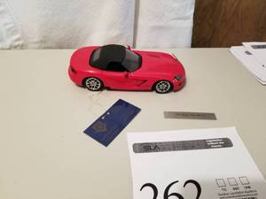 lot 262 image: 124 Scale 2003 Dodge Viper SRT-10 Convertible Die-cast Metal Replica Model by Franklin Mint