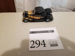 lot 294 image: 124 Scale Ford Coupe Limited Edition Die-cast Metal Replica Model