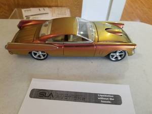 lot 366 image: 124 Scale 1957 Studebaker Custom Coupe Die-cast Metal Replica Model