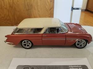 lot 369 image: 124 Scale 1954 Chevrolet Corvette Nomad Custom Wagin Die-cast Metal Replica Model by Danbury Mint