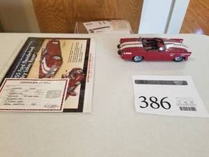 lot 386 image: 124 Scale 1955 Ford Thunderbird Dry Lakes Racer Die-cast Metal Replica Model by Danbury Mint