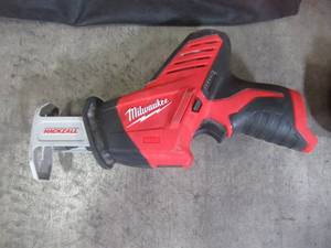 Milwaukee M12 12-Volt Lithium-Ion Cordless HACKZALL Reciprocating Saw Kit 2420-21