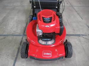 Toro Recycler 22 in. Briggs & Stratton Personal Pace Electric Start, RWD Self Propelled Gas Walk-Behind Mower with Bagger 21464
