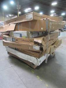 WHOLESALE PALLET OF MISCELLANEOUS SHOWER AND BATH WALLS. FOR PARTSRESTORE