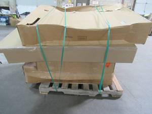 WHOLESALE PALLET OF MISCELLANEOUS VANITY TOPS AND SHOWER PANS