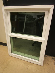 lot 112 image: LINDSAY DOUBLE-HUNG WINDOW - NEW, 28 x 37