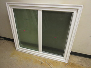 lot 179 image: LINDSAY SLIDER WINDOW W PRIVACY RAIN GLASS - NEW, 46 x 40