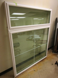 lot 192 image: LINDSAY PICTURE WINDOW TRANSOM - NEW, 52 x 65