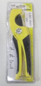 lot 582 image: Apollo 12 in. to 1 in. Pipe Cutter Tool