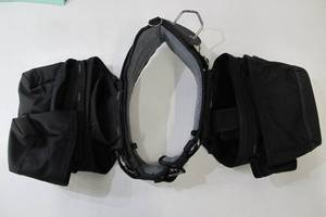 lot 590 image: Husky Dual Sided Heavy Duty Handyman Work Tool Belt - 12 Storage Pockets