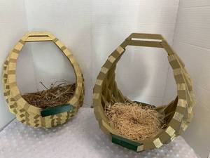 lot 36 image: Wood Basket and Half Basket - Assembled by Local Veteran through Help Heal Veterans
